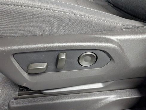 New 2025 Chevrolet Silverado 2500 Custom w/ Custom Value Package image 15