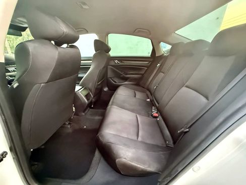 Used 2019 Honda Accord LX image 10