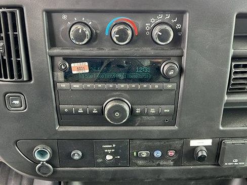 New 2024 Chevrolet Express 3500 w/ Power Convenience Package image 15