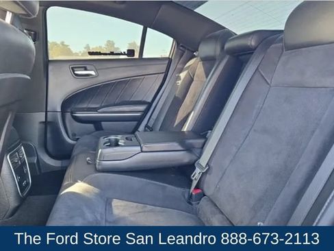 Used 2019 Dodge Charger Scat Pack w/ Plus Group RWD image 5