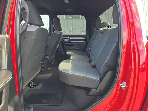 Used 2024 RAM 2500 Big Horn w/ Bed Utility Group image 10