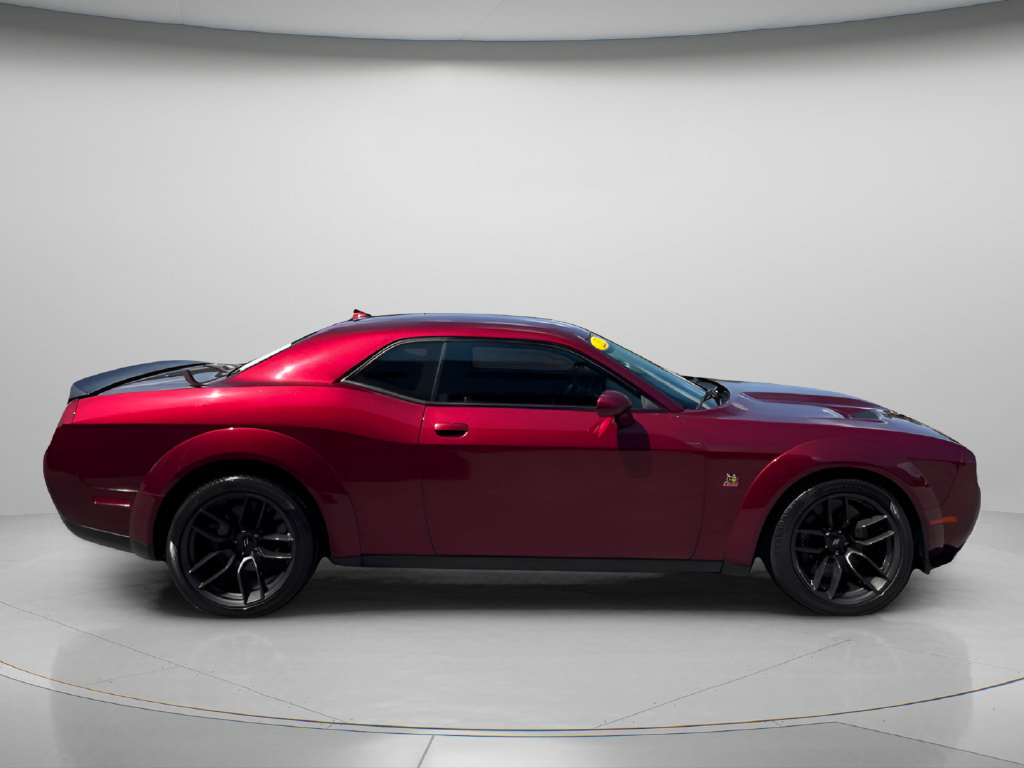 Used 2022 Dodge Challenger R/T Scat Pack RWD image 8