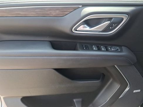 Used 2022 Chevrolet Tahoe Z71 AWD/4WD image 12