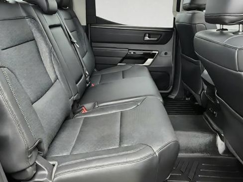 Used 2024 Toyota Tundra Limited AWD/4WD image 23