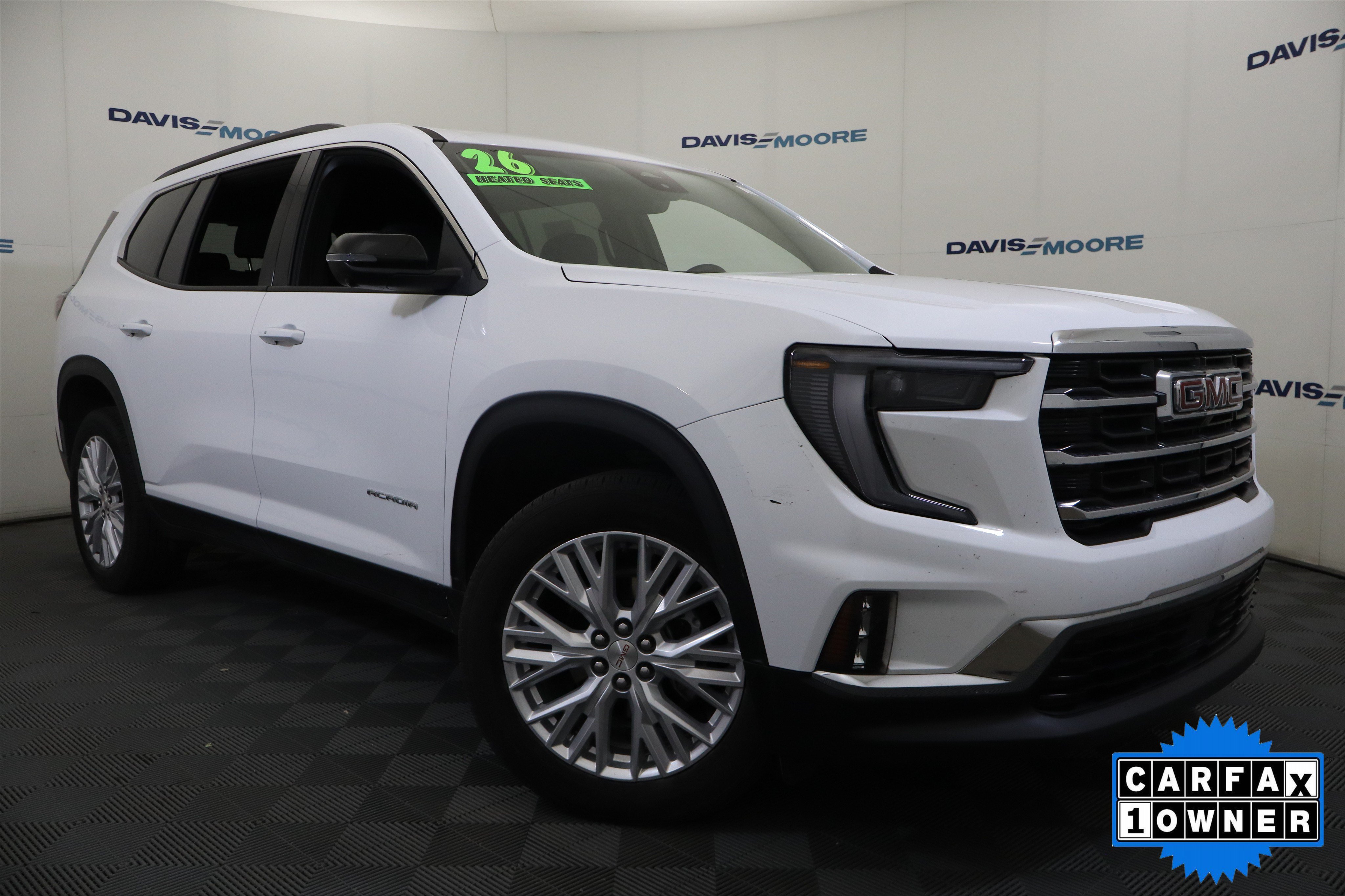 Used 2026 GMC Acadia Elevation w/ Elevation Premium Package FWD image 2