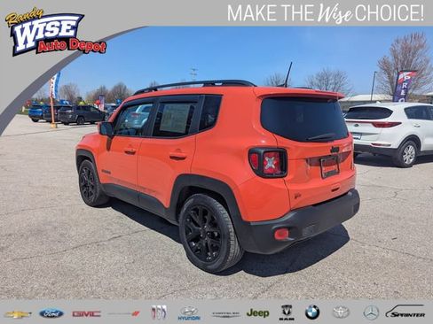 Used 2018 Jeep Renegade Altitude FWD image 5
