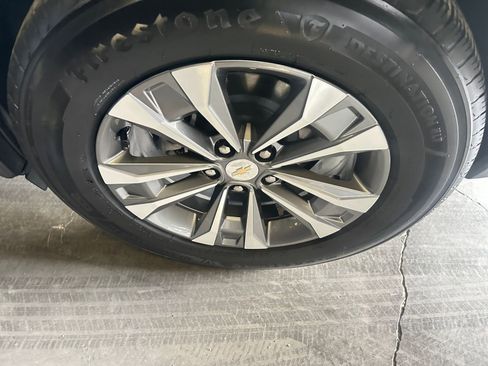 Used 2025 Chevrolet Equinox LT image 30