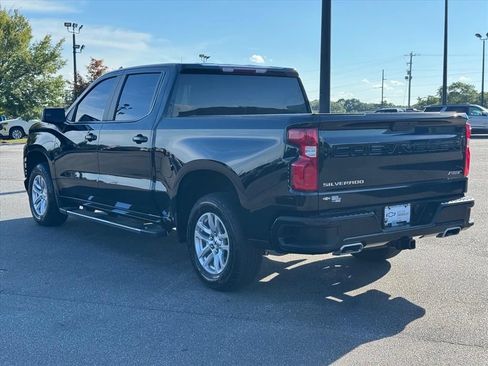 Used 2021 Chevrolet Silverado 1500 RST AWD/4WD image 5