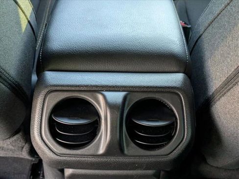 Used 2024 Jeep Wrangler Sport image 16