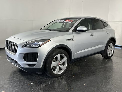 Used 2019 Jaguar E-PACE S image 6
