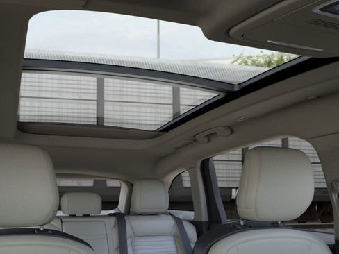 New 2026 Lincoln Nautilus Reserve image 43