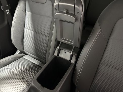 New 2026 Chevrolet Trax LT w/ Driver Confidence Package FWD image 36