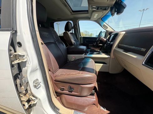 Used 2014 RAM 1500 Laramie Longhorn w/ Convenience Group AWD/4WD image 9