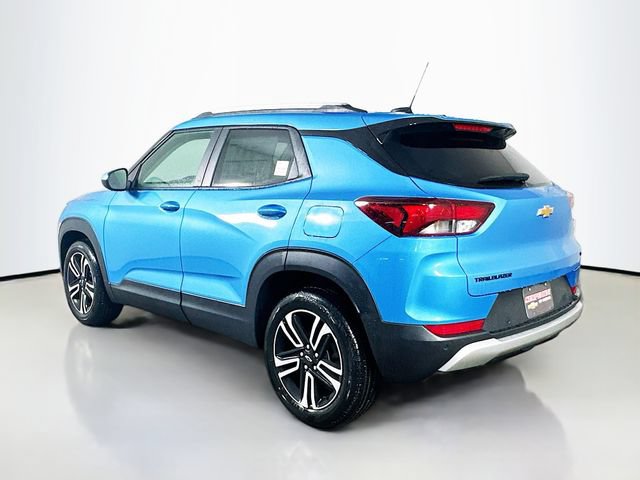New 2026 Chevrolet TrailBlazer LT w/ LPO, Blackout Package FWD image 8