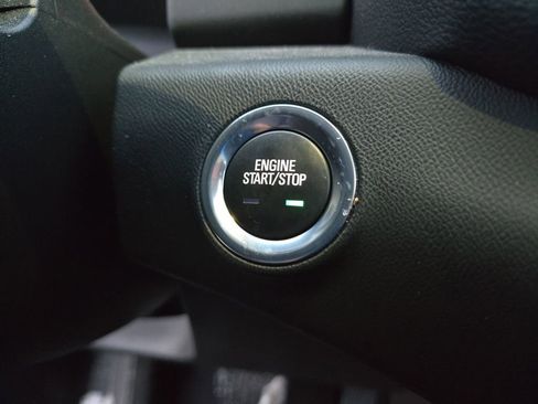 Used 2022 GMC Terrain SLT w/ Elevation Edition image 21