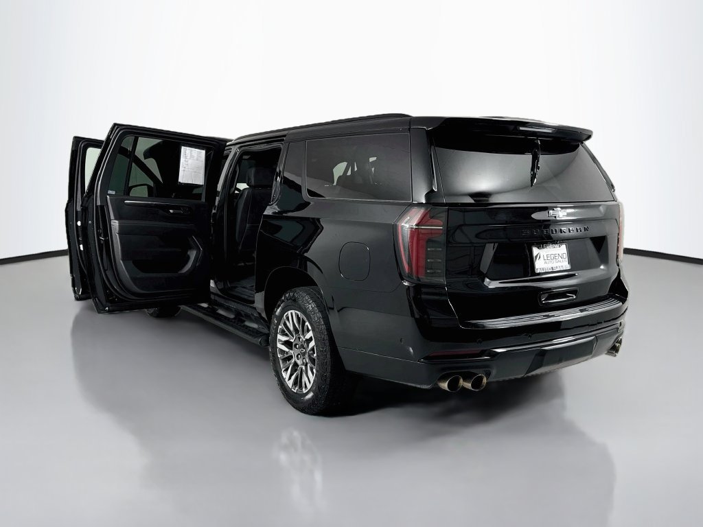 Used 2025 Chevrolet Suburban Z71 AWD/4WD image 22