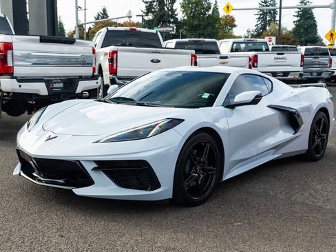 Used 2024 Chevrolet Corvette Stingray Coupe w/ 1LT image 3