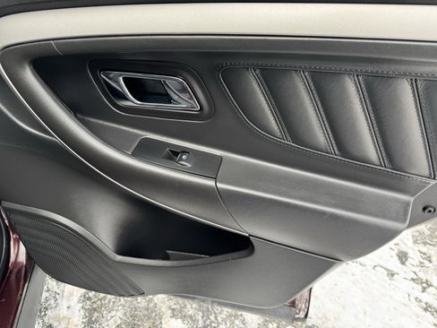 Used 2019 Ford Taurus SEL w/ Equipment Group 201A image 13