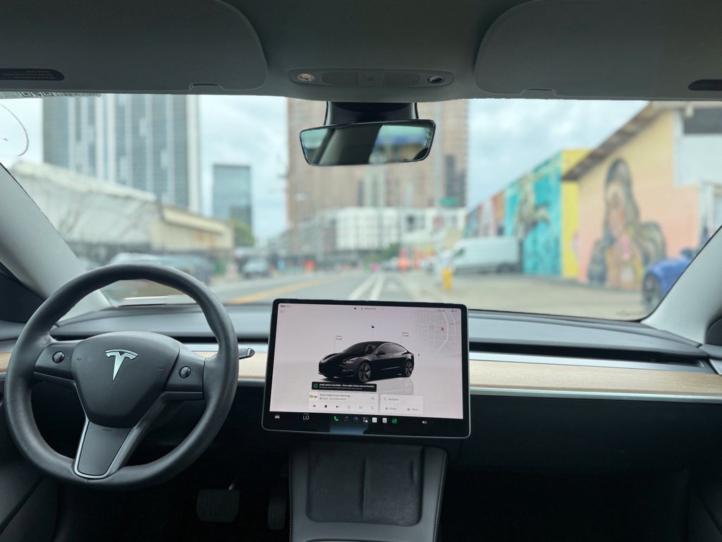 Used 2023 Tesla Model 3 Standard Range RWD image 17