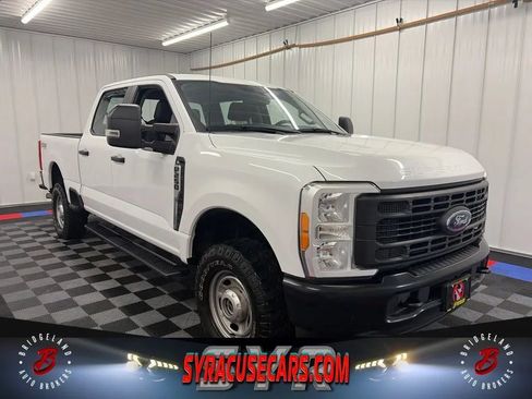 Used 2023 Ford F250 XL w/ XL Off-Road Package AWD/4WD image 1