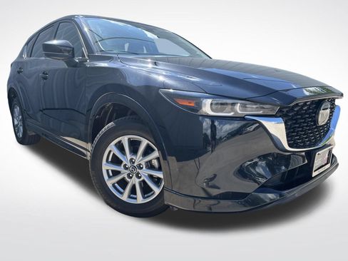 Used 2024 MAZDA CX-5 AWD 2.5 S w/ Preferred Package image 4