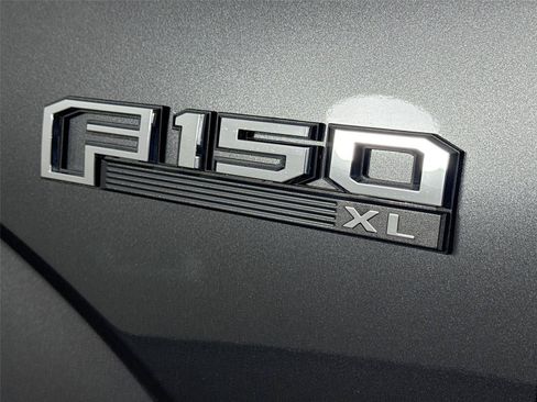 Used 2018 Ford F150 XL w/ Equipment Group 101A Mid RWD image 13