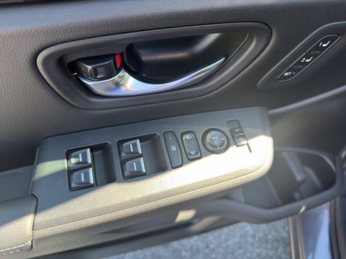 Used 2025 Honda Pilot EX-L image 12