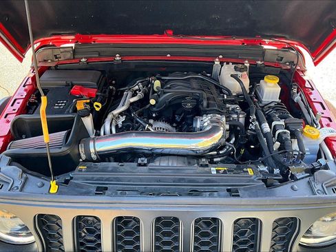 Used 2023 Jeep Gladiator Rubicon w/ LED Lighting Group image 11