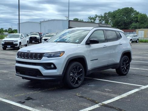 New 2025 Jeep Compass Latitude w/ Convenience Group image 3
