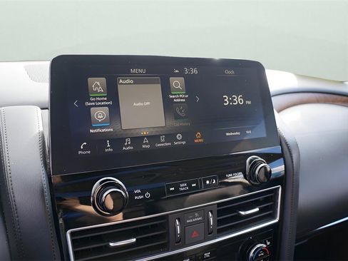 Used 2023 Nissan Armada SL w/ Captain's Chairs Package image 22