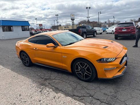 Used 2018 Ford Mustang GT RWD image 5