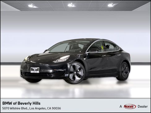 Used 2018 Tesla Model 3 Long Range RWD image 1