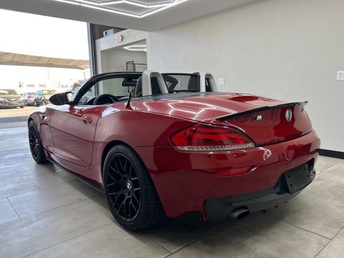 Used 2013 BMW Z4 sDrive35i image 2