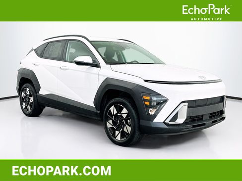 Used 2025 Hyundai Kona SEL AWD/4WD image 1