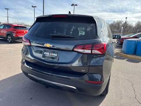 Used 2022 Chevrolet Equinox LT image 11