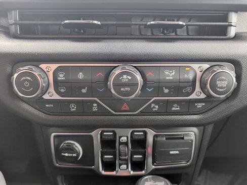 New 2025 Jeep Wrangler Unlimited Sport AWD/4WD image 27