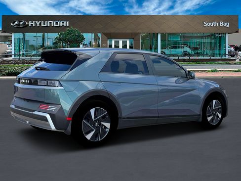 New 2026 Hyundai Ioniq 5 SEL RWD image 8