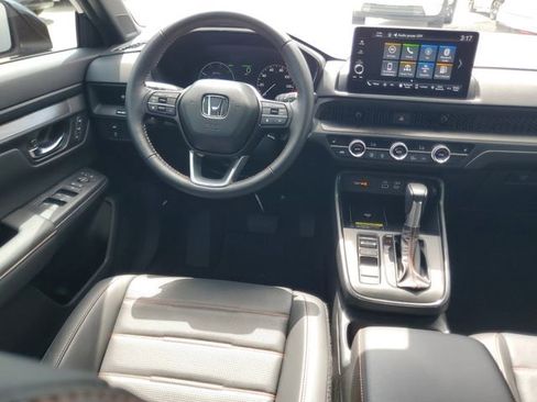 Used 2025 Honda CR-V Sport-L image 17