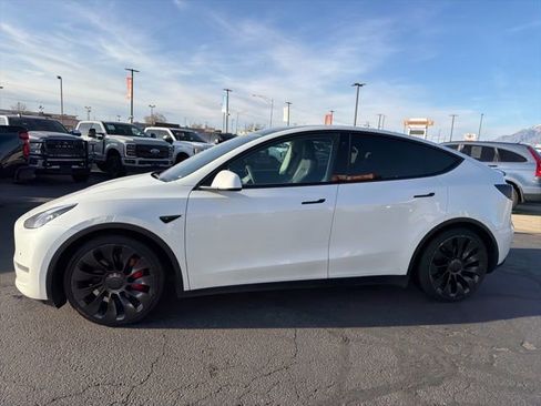 Used 2022 Tesla Model Y Performance AWD/4WD image 21