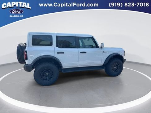 New 2026 Ford Bronco Outer Banks AWD/4WD image 9