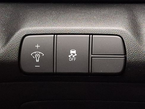 Used 2025 Hyundai Elantra N image 24