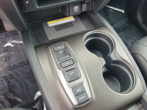 Certified 2023 Honda Passport TrailSport image 32