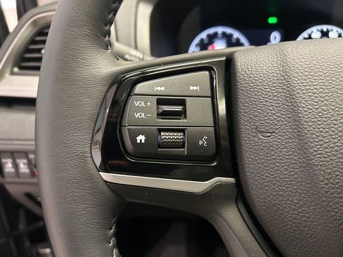 Used 2025 Honda Odyssey EX-L image 16