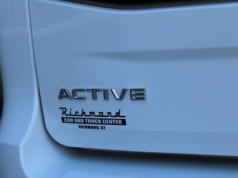 Used 2025 Ford Expedition Active AWD/4WD image 59