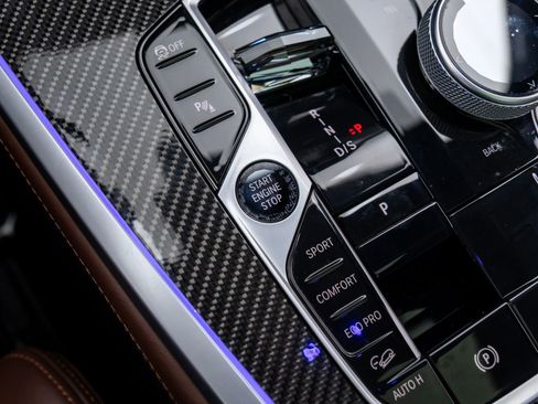 Used 2023 BMW X7 M60i w/ Executive Package image 23