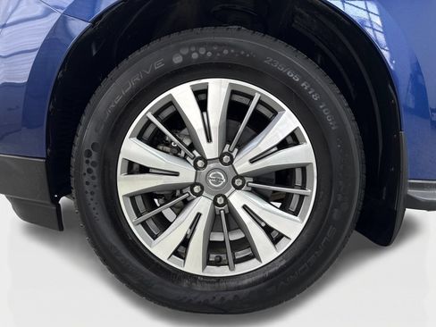 Used 2020 Nissan Pathfinder SV FWD image 52