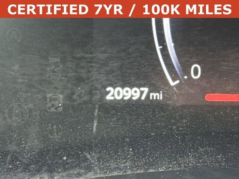 Used 2025 Toyota Grand Highlander AWD image 28