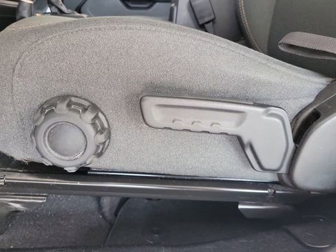 Used 2024 Jeep Wrangler Unlimited Sahara image 16