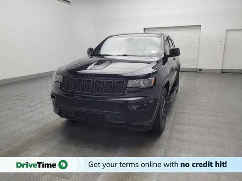 Used 2017 Jeep Grand Cherokee Altitude RWD image 1