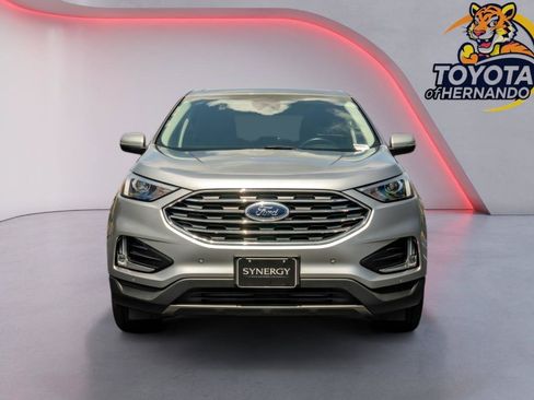 Used 2024 Ford Edge Titanium AWD/4WD image 2